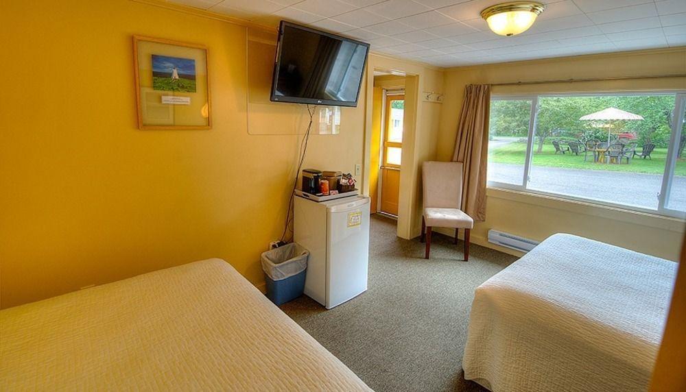 Picket Fence Motel St. Andrews By The Sea Экстерьер фото